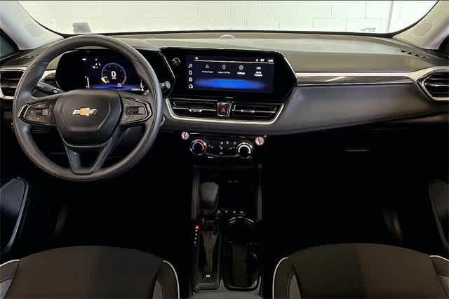 used 2025 Chevrolet TrailBlazer car, priced at $25,438