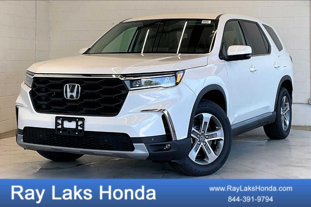 new 2025 Honda Pilot car, priced at $47,450