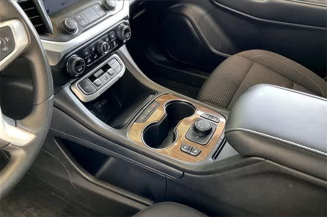 used 2023 GMC Acadia car, priced at $29,911