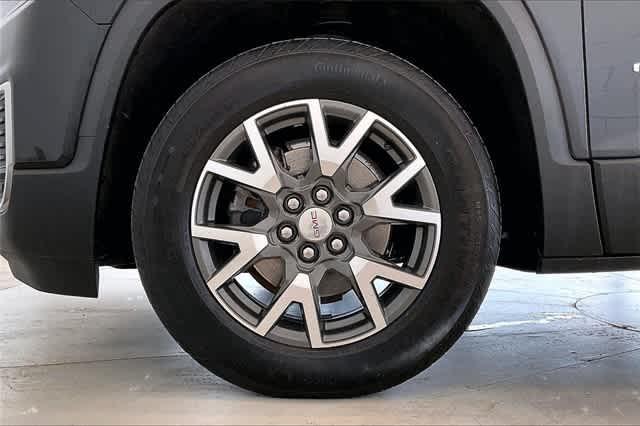 used 2023 GMC Acadia car, priced at $29,911