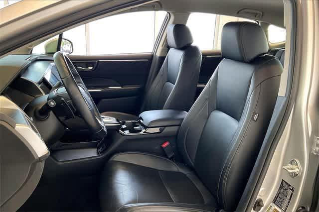 used 2021 Honda Clarity Plug-In Hybrid car, priced at $23,093