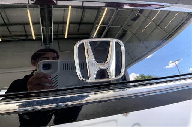used 2021 Honda Clarity Plug-In Hybrid car, priced at $23,093
