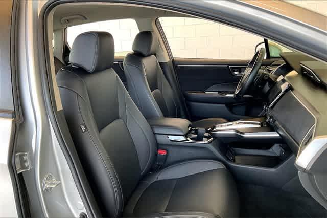 used 2021 Honda Clarity Plug-In Hybrid car, priced at $23,093