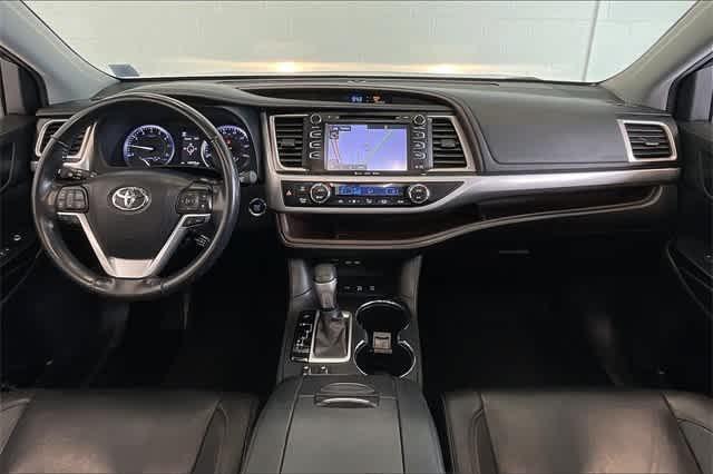 used 2019 Toyota Highlander car, priced at $27,188