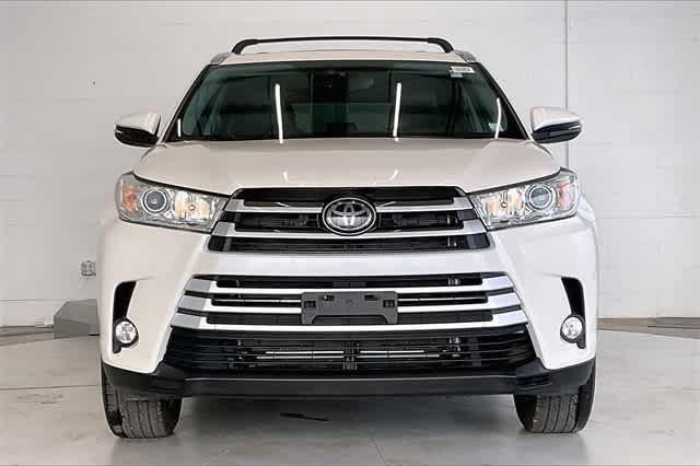 used 2019 Toyota Highlander car, priced at $27,188