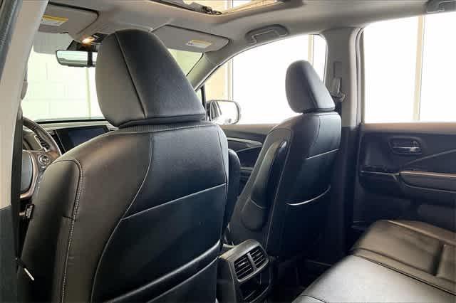 used 2022 Honda Ridgeline car, priced at $33,624