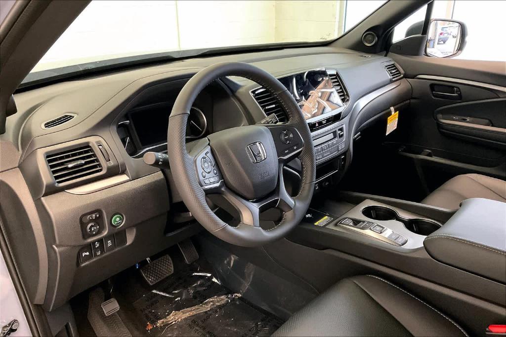 new 2025 Honda Passport car, priced at $45,405