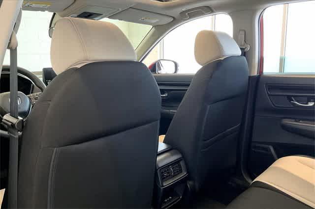 used 2025 Honda CR-V car, priced at $33,518