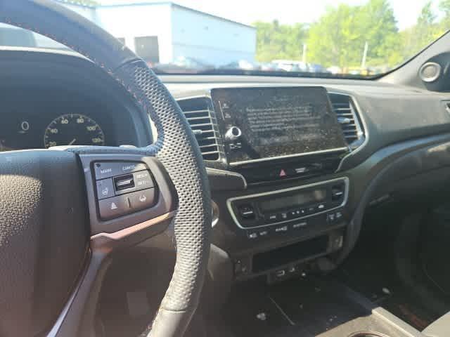 used 2025 Honda Ridgeline car, priced at $42,979
