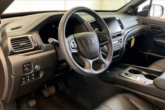 used 2025 Honda Ridgeline car, priced at $41,558