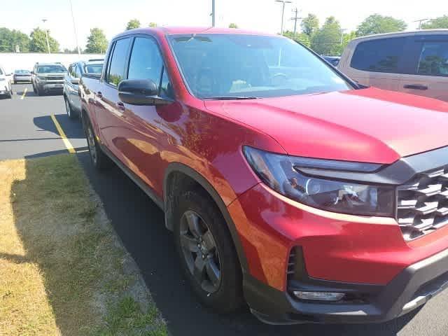 used 2025 Honda Ridgeline car, priced at $42,979