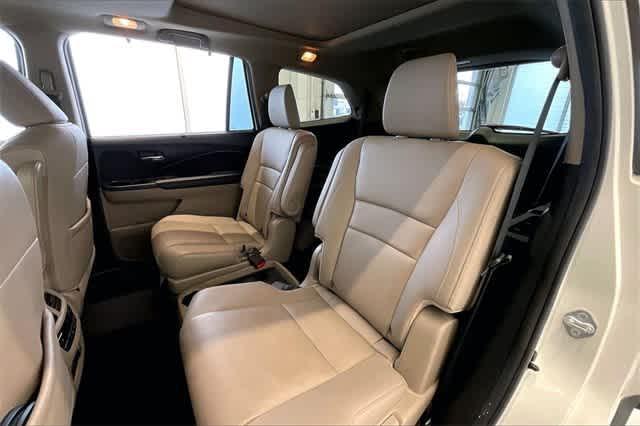 used 2017 Honda Pilot car, priced at $18,309