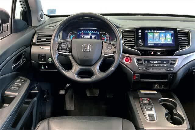 used 2022 Honda Pilot car, priced at $31,837