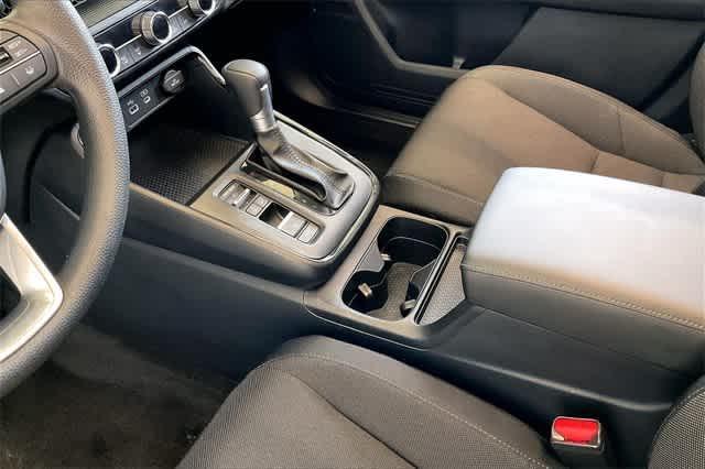 used 2025 Honda CR-V car, priced at $33,527