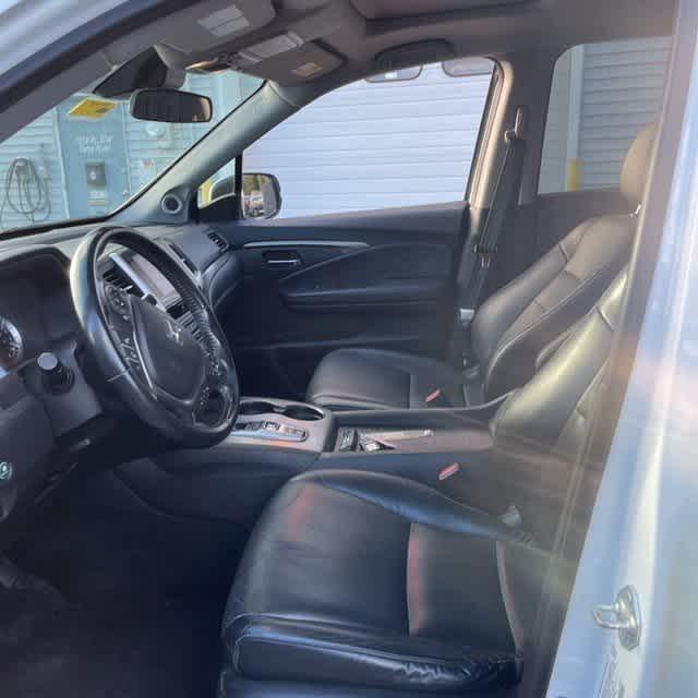 used 2020 Honda Ridgeline car, priced at $27,283