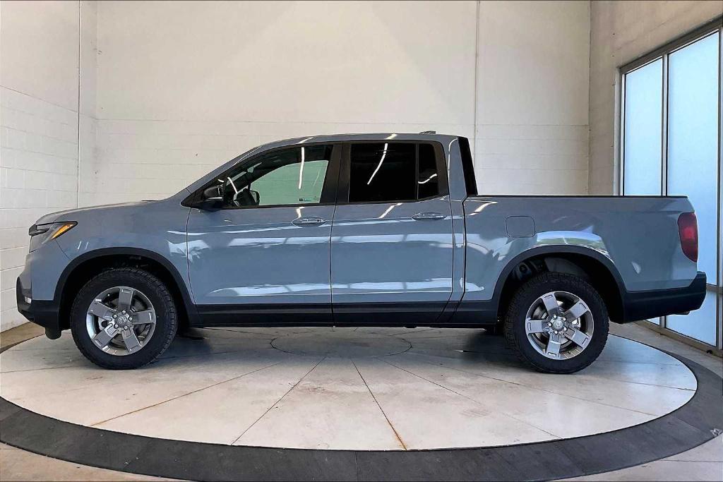 new 2025 Honda Ridgeline car, priced at $45,785