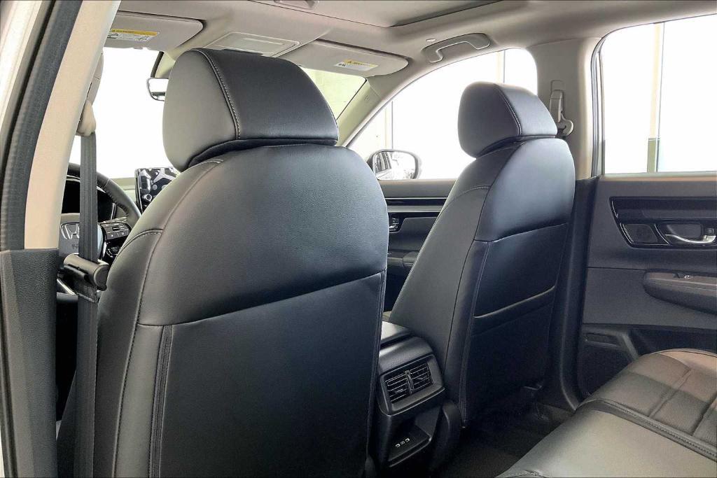 new 2025 Honda CR-V car, priced at $37,895
