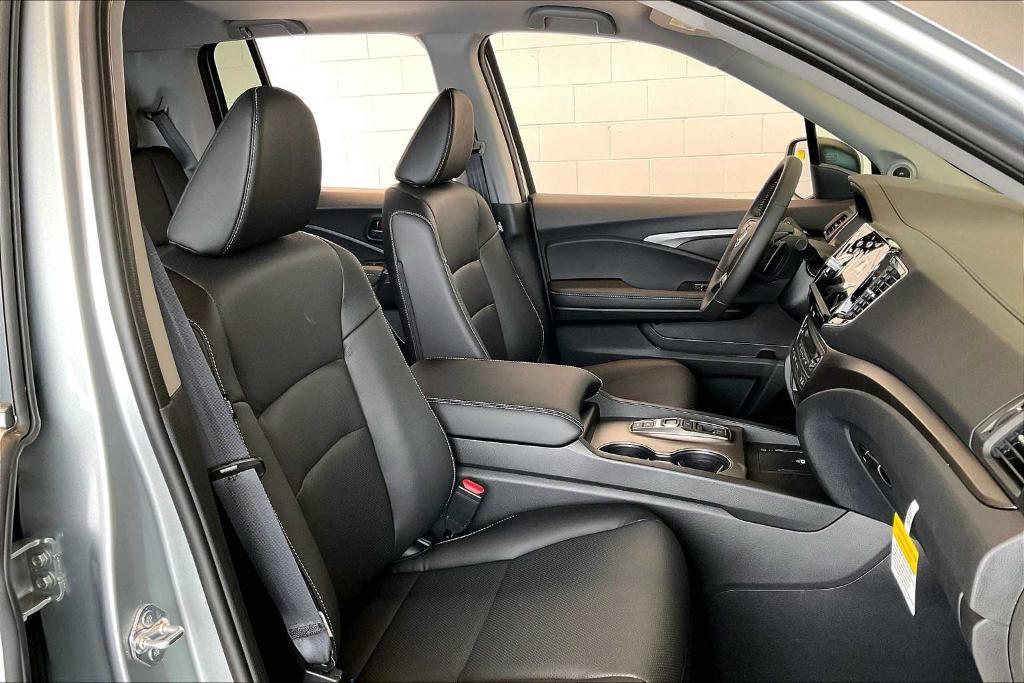 new 2025 Honda Ridgeline car, priced at $42,930