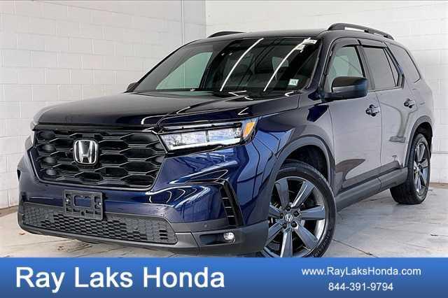 used 2023 Honda Pilot car, priced at $34,078