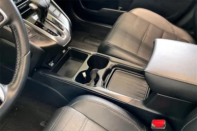 used 2022 Honda CR-V car, priced at $28,566