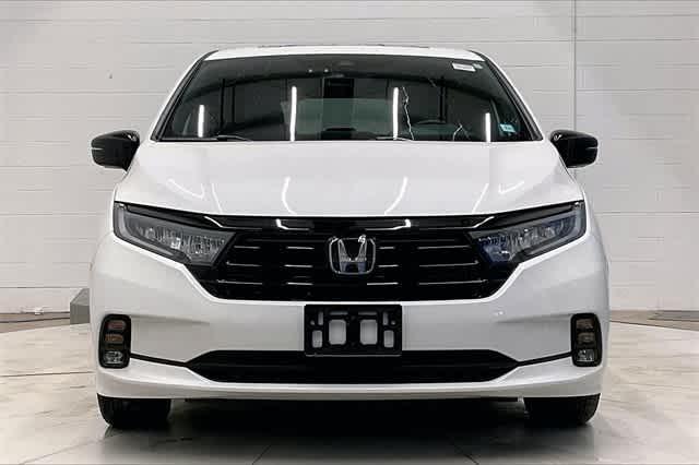 used 2023 Honda Odyssey car, priced at $36,374