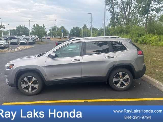 used 2019 Jeep Cherokee car