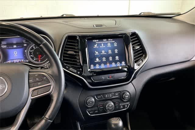 used 2019 Jeep Cherokee car, priced at $20,936