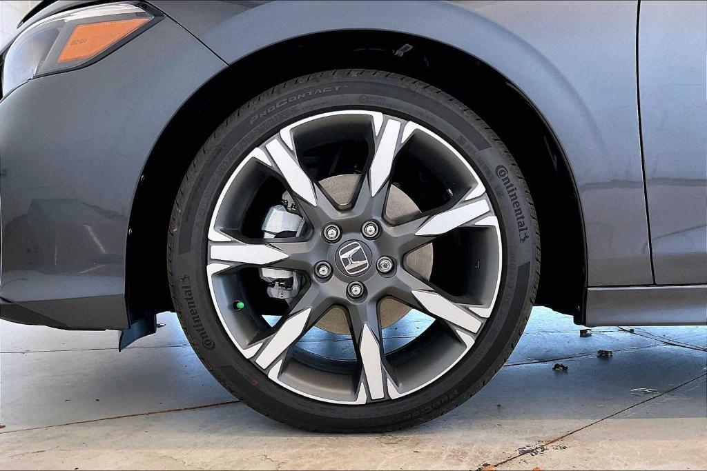 new 2026 Honda Civic Hybrid car, priced at $33,445