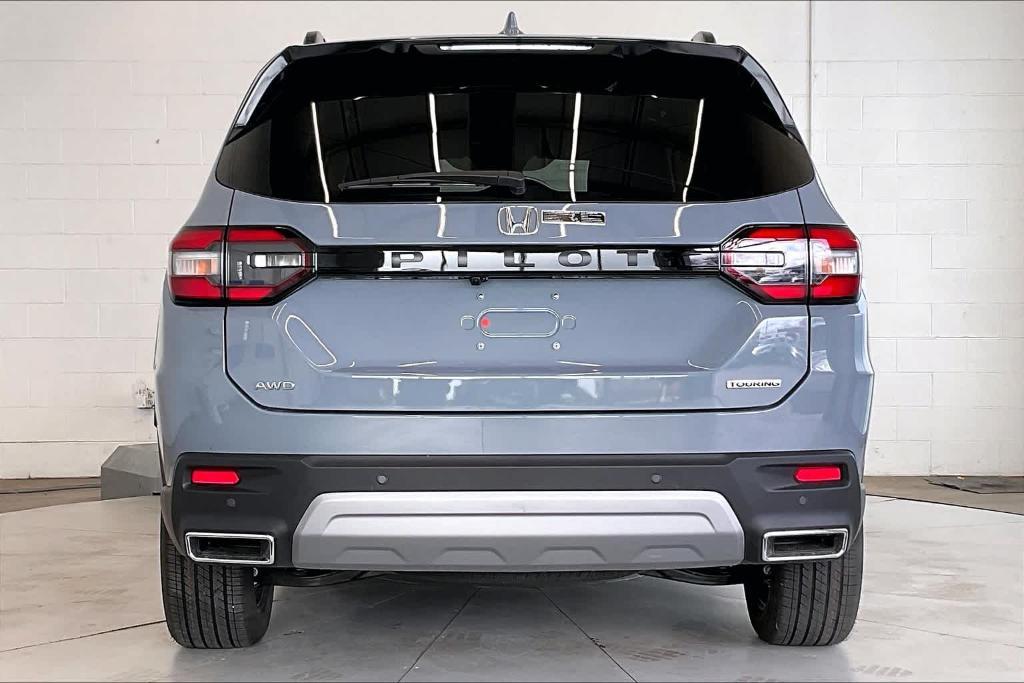 new 2025 Honda Pilot car, priced at $51,550