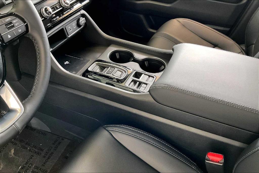 new 2025 Honda Pilot car, priced at $47,095