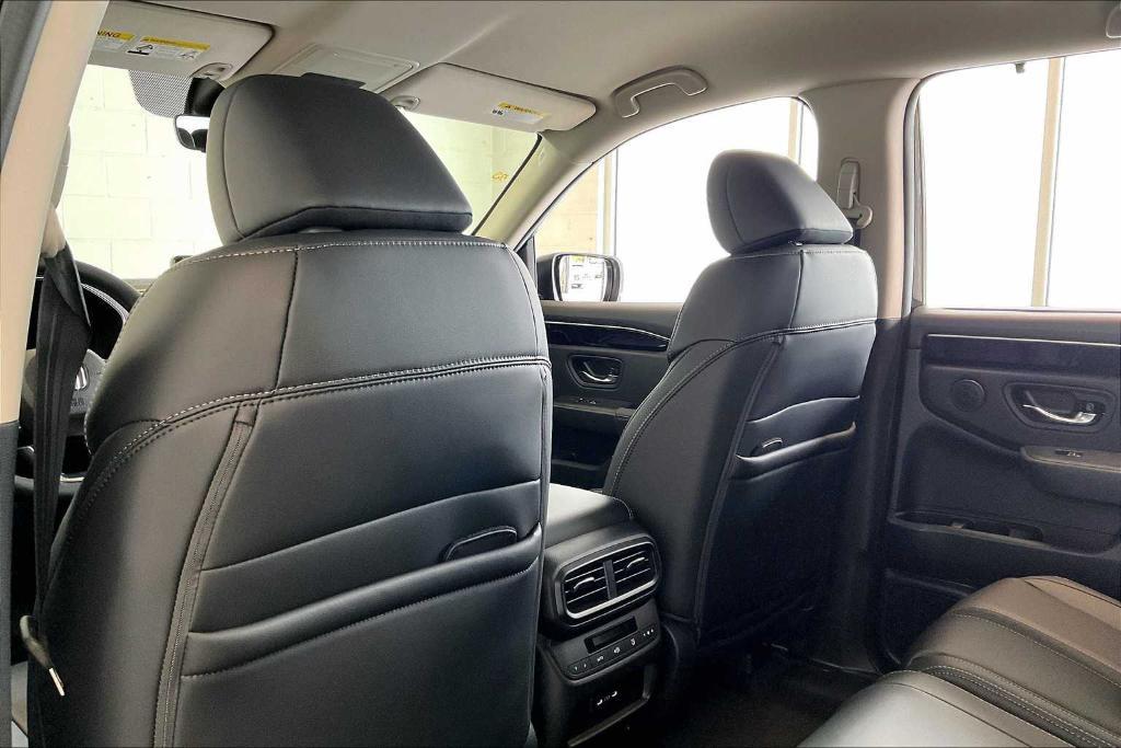 new 2025 Honda Pilot car, priced at $47,095