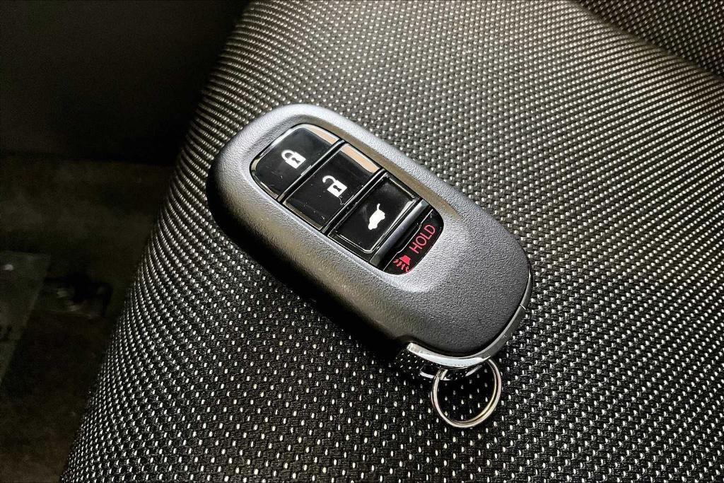 new 2025 Honda CR-V car, priced at $33,450