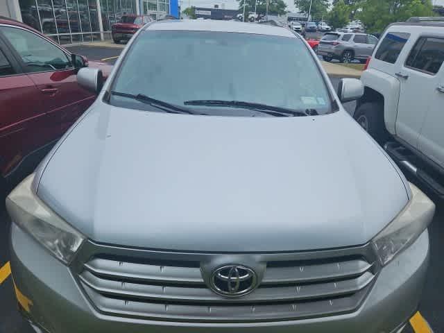 used 2012 Toyota Highlander car, priced at $12,658