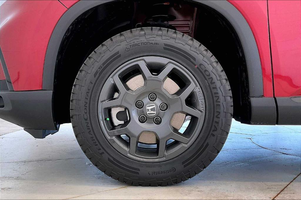 new 2025 Honda Pilot car, priced at $51,785