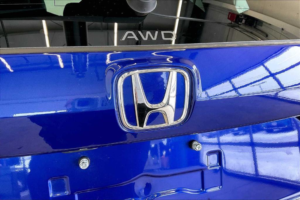 new 2025 Honda CR-V Hybrid car, priced at $40,955