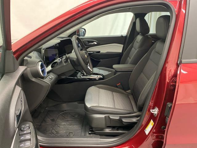 new 2025 Chevrolet Trax car, priced at $23,643