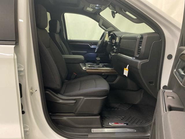 new 2025 Chevrolet Silverado 1500 car, priced at $52,604