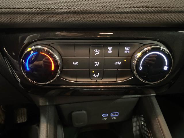 used 2025 Chevrolet TrailBlazer car, priced at $27,000