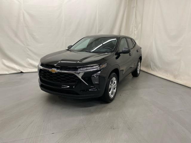 new 2025 Chevrolet Trax car, priced at $20,274