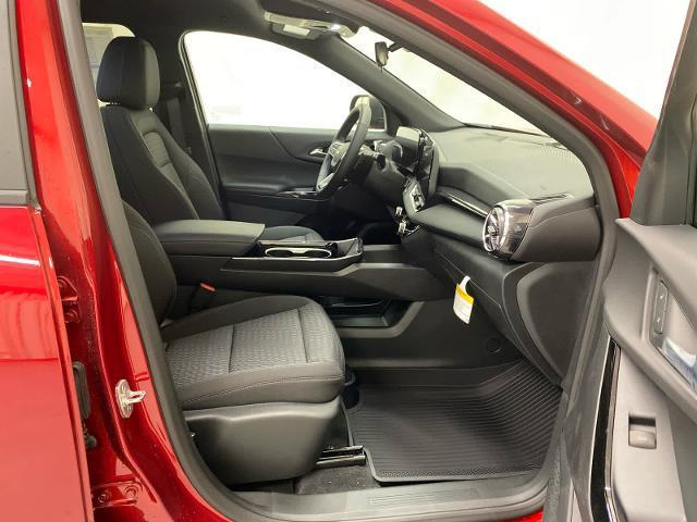 new 2025 Chevrolet Equinox car, priced at $30,371