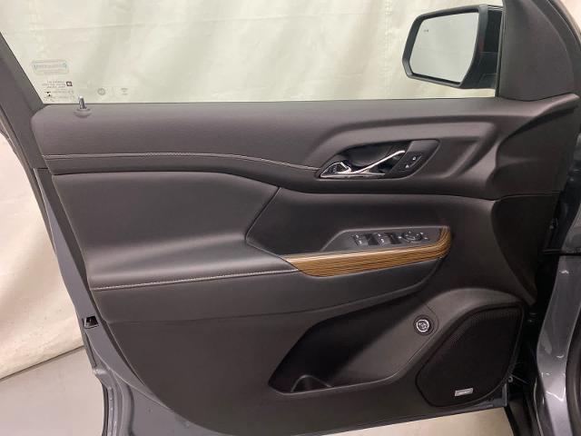 used 2021 GMC Acadia car, priced at $25,000