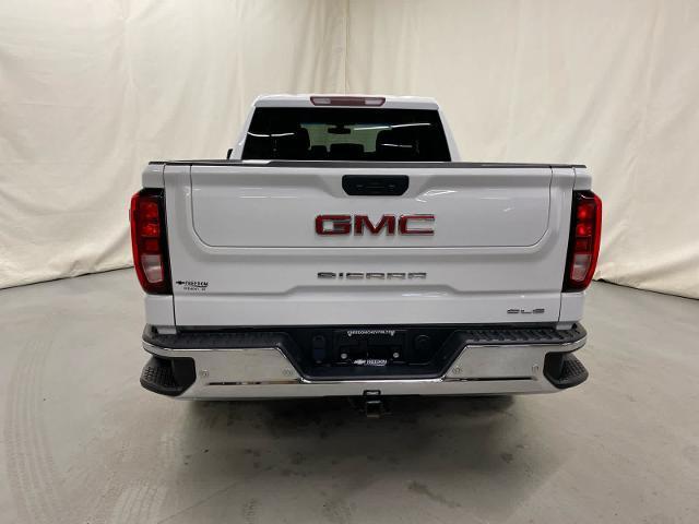 used 2022 GMC Sierra 1500 car, priced at $32,000