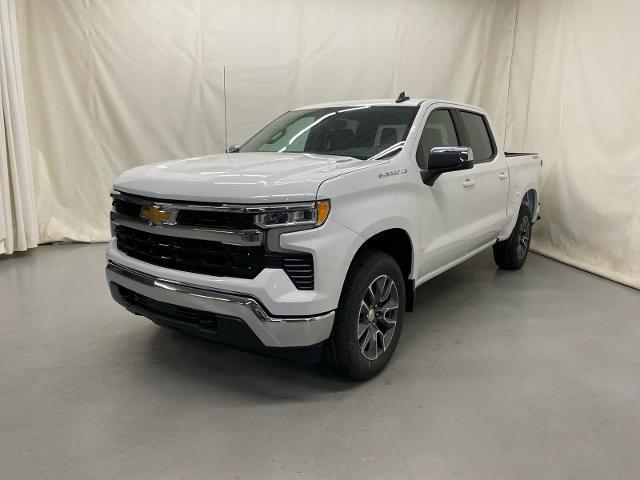 new 2025 Chevrolet Silverado 1500 car, priced at $46,011