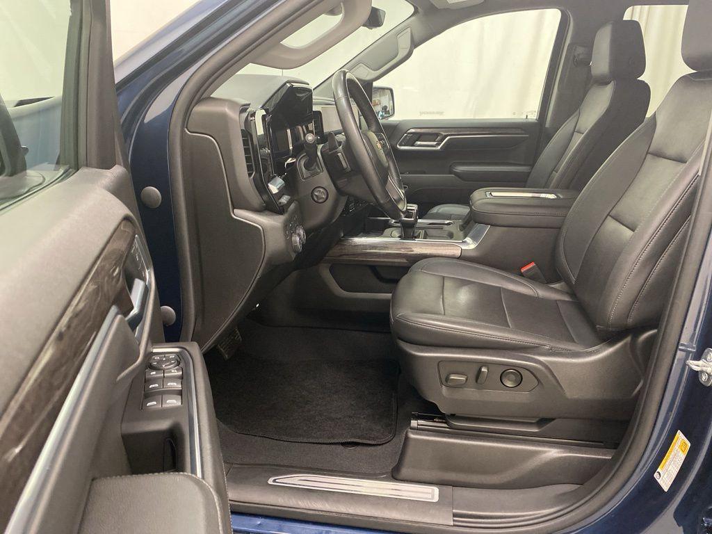 used 2022 Chevrolet Silverado 1500 car, priced at $44,500