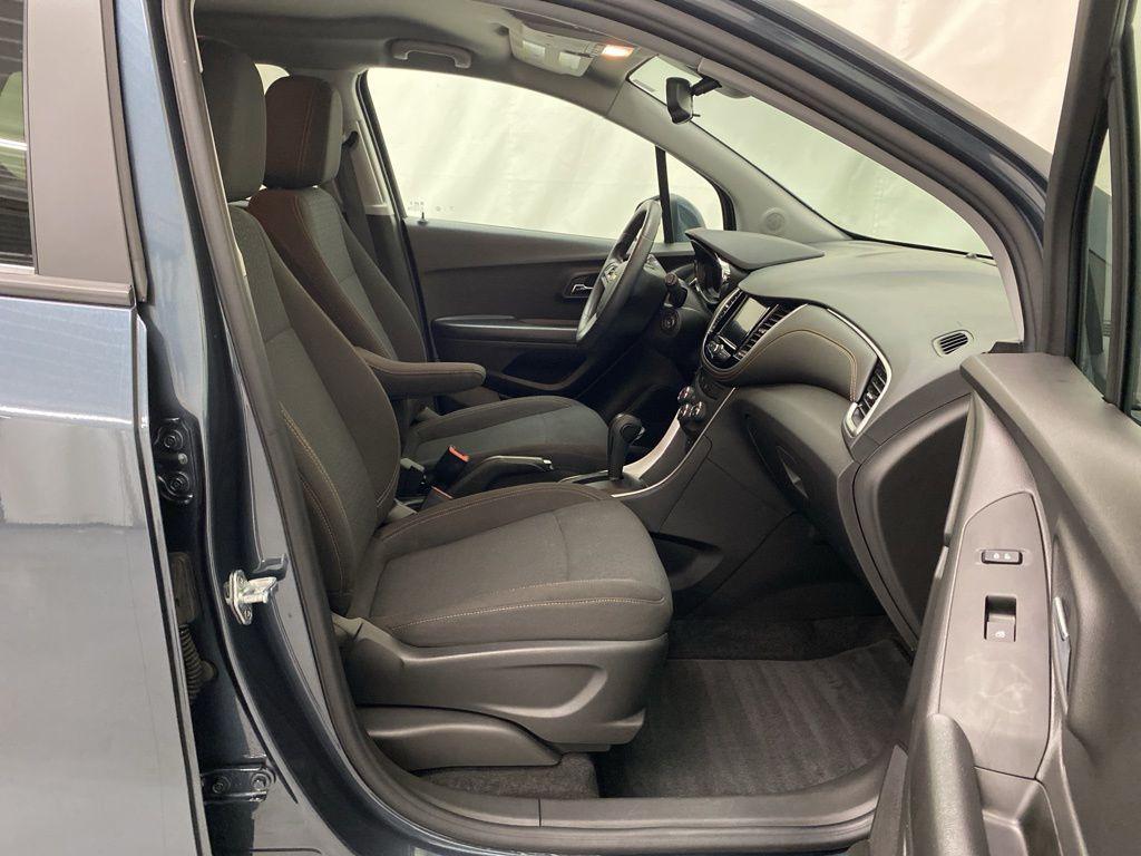 used 2022 Chevrolet Trax car, priced at $18,500
