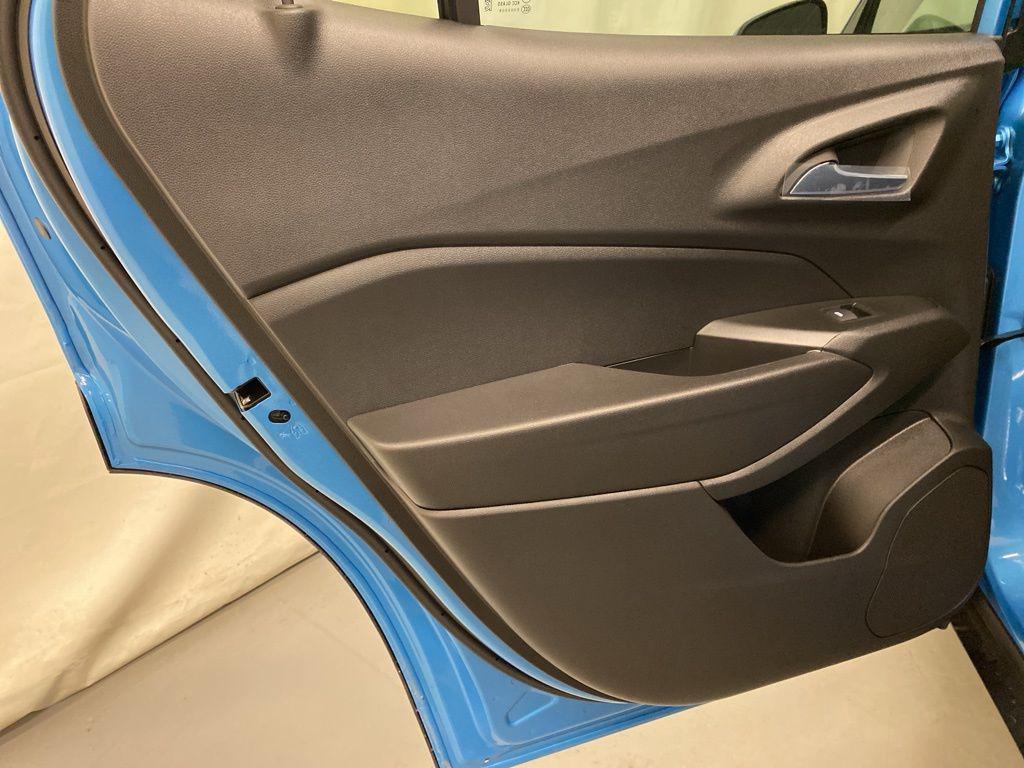 new 2025 Chevrolet Trax car, priced at $24,885