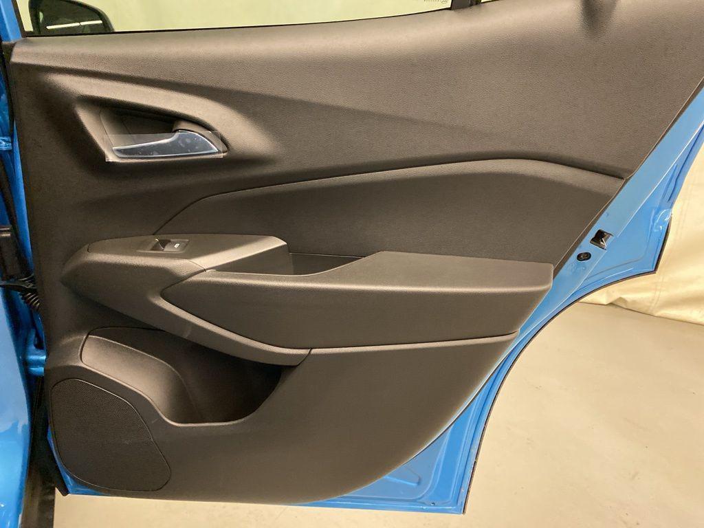 new 2025 Chevrolet Trax car, priced at $24,885