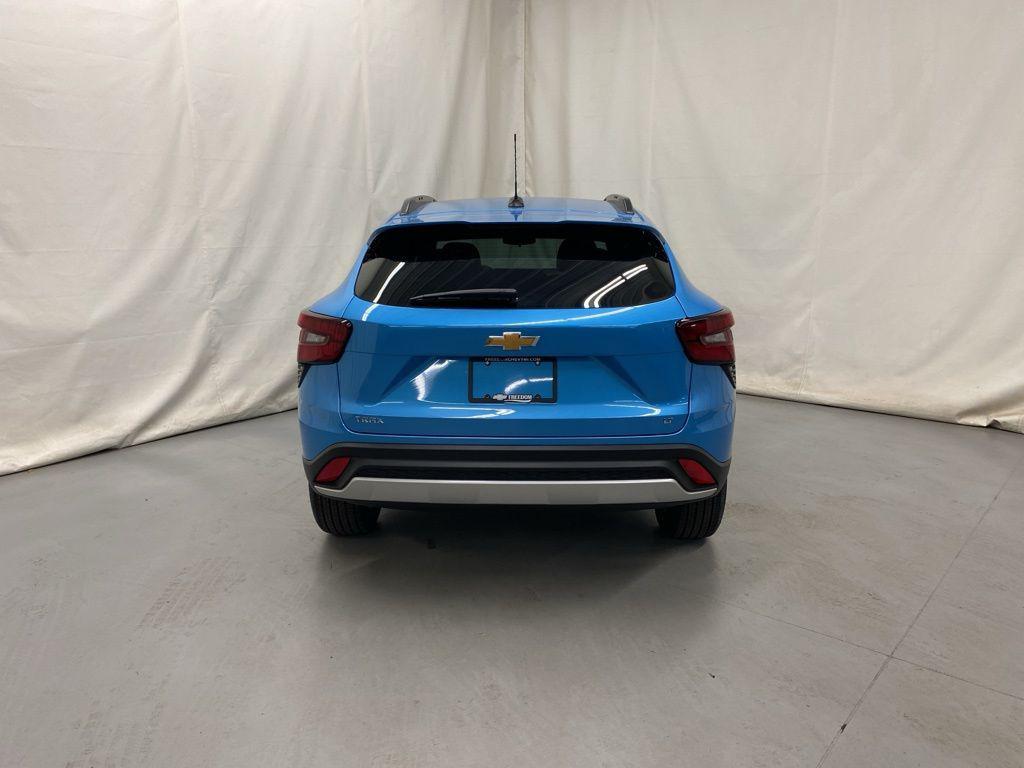 new 2025 Chevrolet Trax car, priced at $24,885