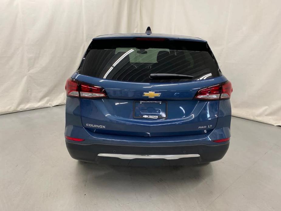 new 2024 Chevrolet Equinox car, priced at $30,190
