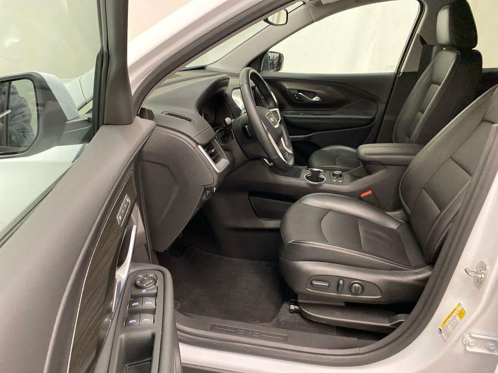 used 2024 GMC Terrain car, priced at $28,000